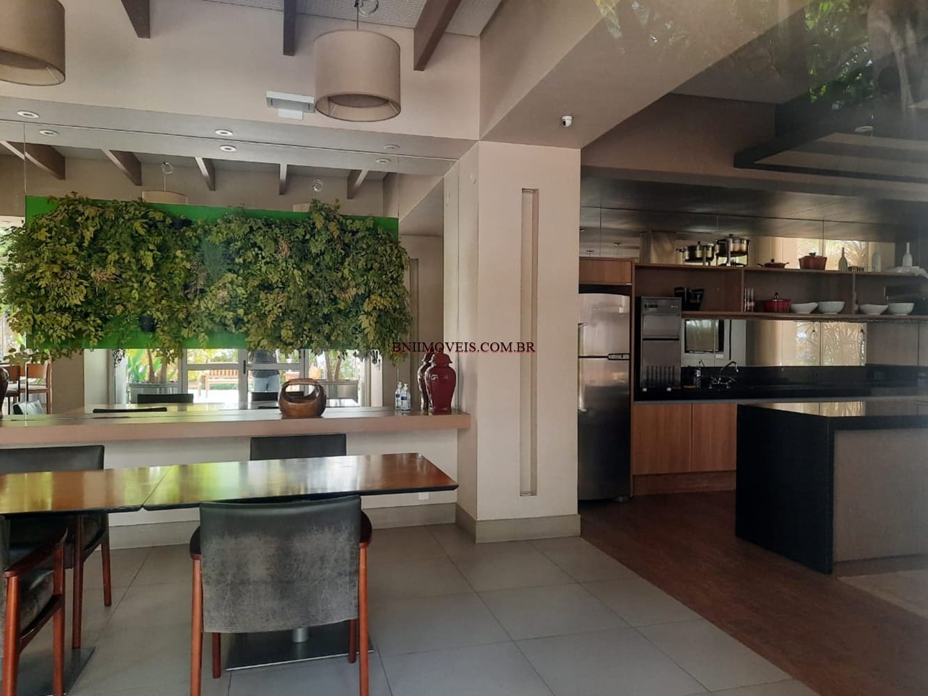 Apartamento para alugar com 4 quartos, 110m² - Foto 16