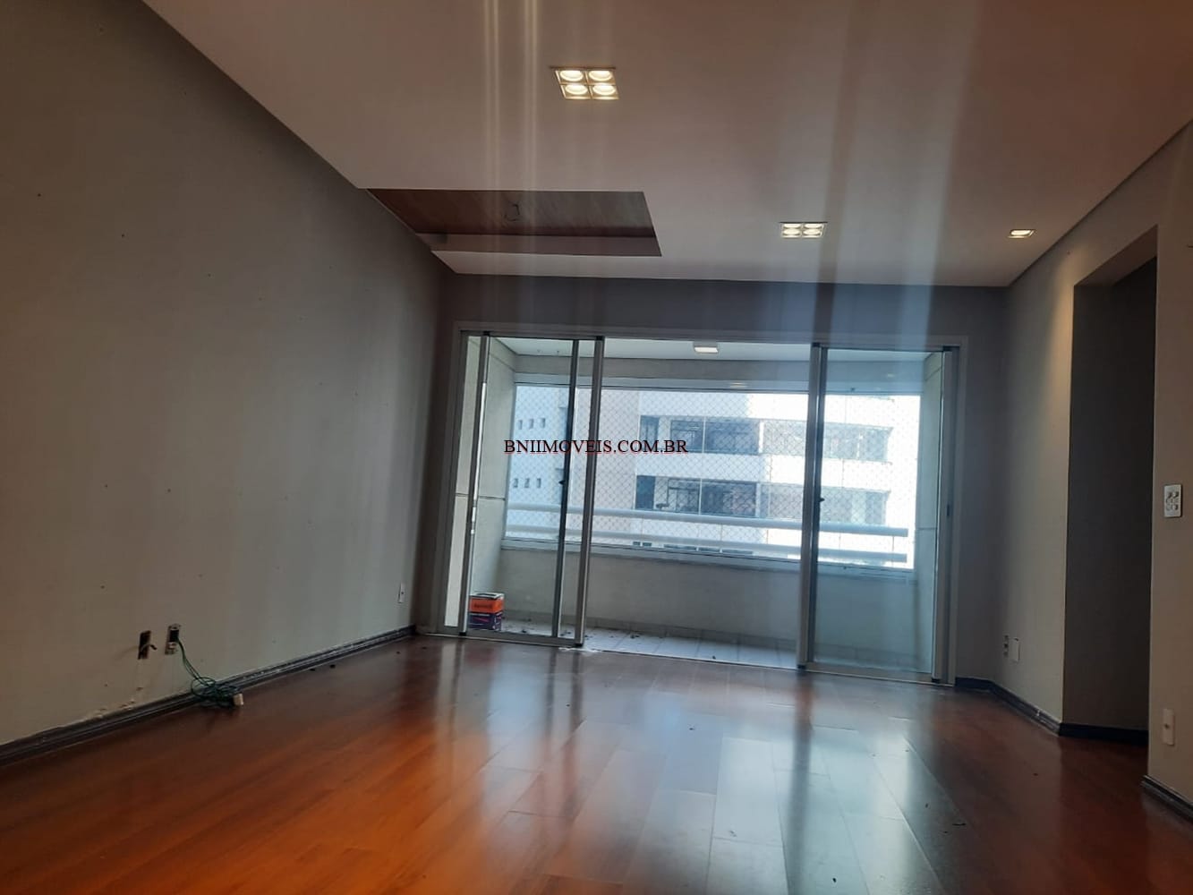 Apartamento para alugar com 4 quartos, 110m² - Foto 3