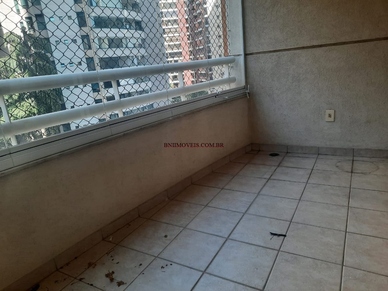 Apartamento para alugar com 4 quartos, 110m² - Foto 4