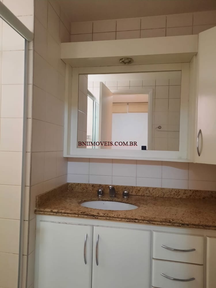 Apartamento para alugar com 4 quartos, 110m² - Foto 12