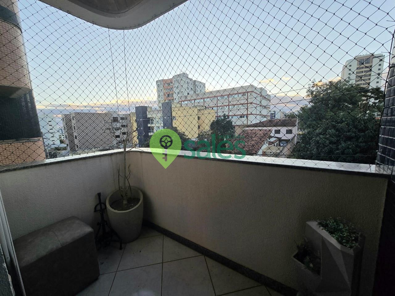 Apartamento à venda com 2 quartos, 90m² - Foto 3