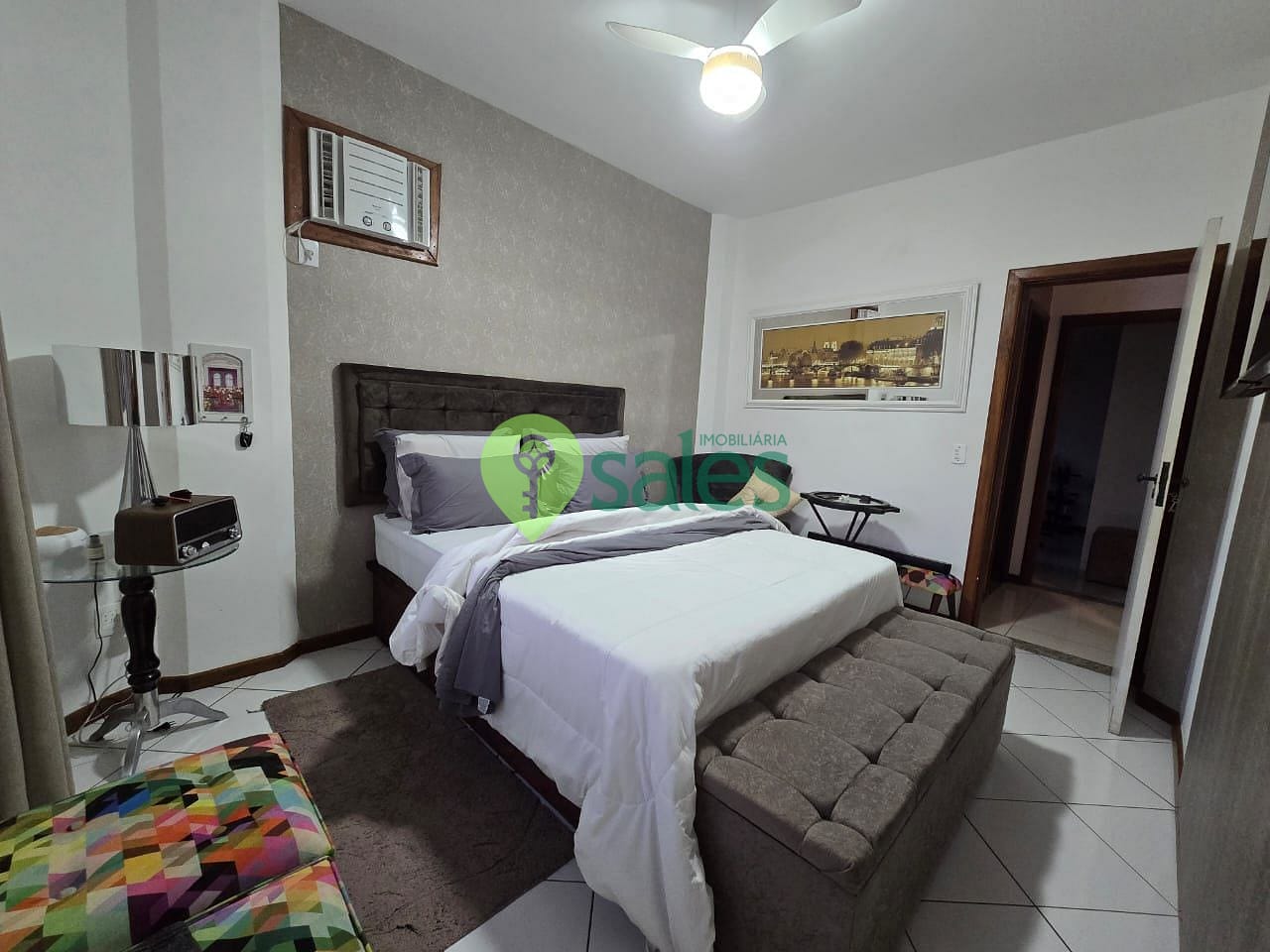 Apartamento à venda com 2 quartos, 90m² - Foto 2