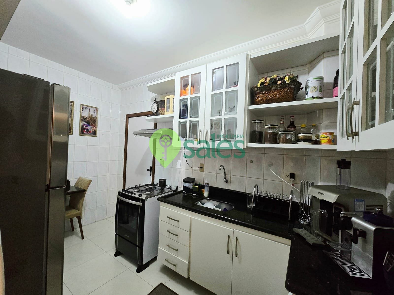 Apartamento à venda com 2 quartos, 90m² - Foto 10