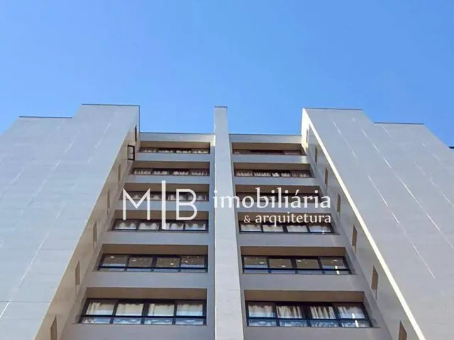 Apartamento 3 quartos e 2 banheiros, para alugar, no bairro Centro em Lavras