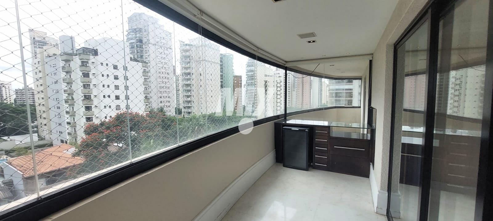 Apartamento, 4 quartos, 248 m² - Foto 1
