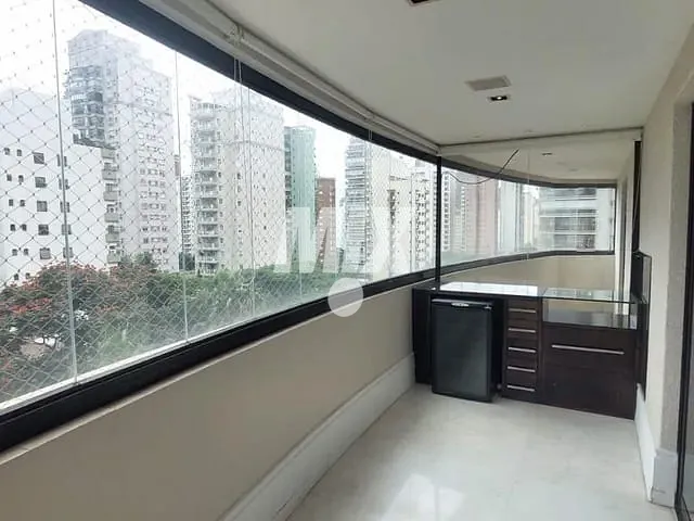 Apartamento 4 quartos e 5 banheiros, à venda ou para alugar, no bairro Planalto Paulista em São Paulo