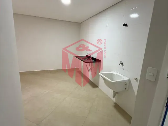 Apartamento 2 quartos e 1 banheiro, à venda, no bairro Vila Linda em Santo André