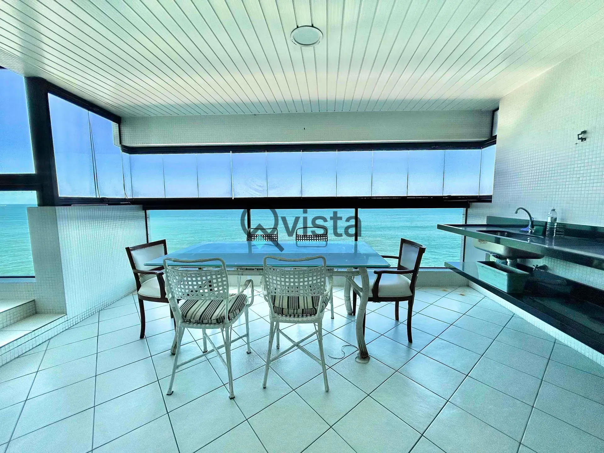 Apartamento, 3 quartos, 184 m² - Foto 1