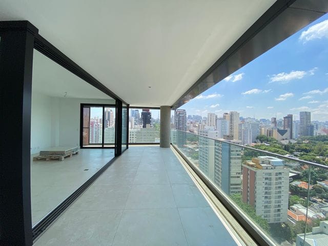 Foto do Apartamento - Apartamento de alto padrão com 3 suítes, 2 vagas de garagem, vista totalmente livre à venda pronto para morar | Vista Livre