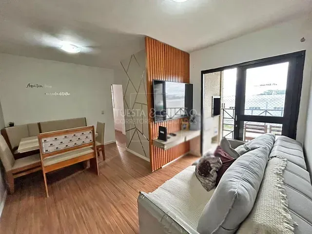 Apartamento com 50m² 2 quartos e 1 banheiro, à venda, no bairro Emiliano Perneta em Pinhais