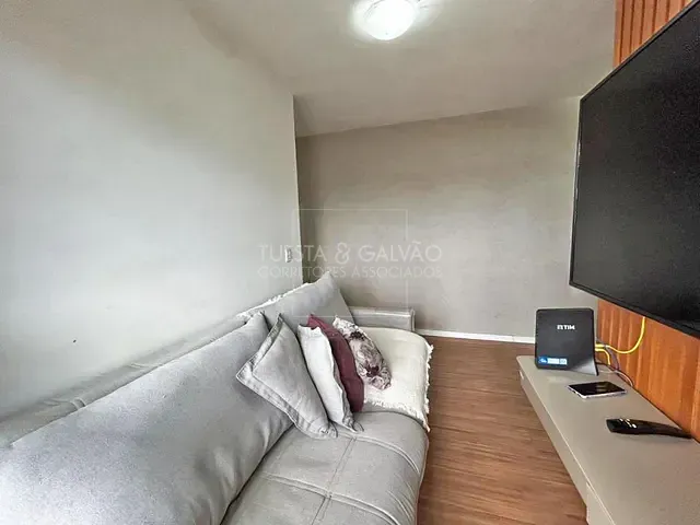 Apartamento com 50m² 2 quartos e 1 banheiro, à venda, no bairro Emiliano Perneta em Pinhais