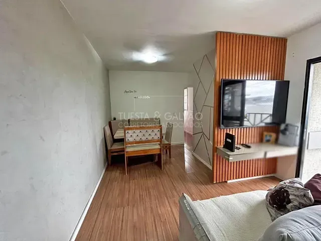 Apartamento com 50m² 2 quartos e 1 banheiro, à venda, no bairro Emiliano Perneta em Pinhais