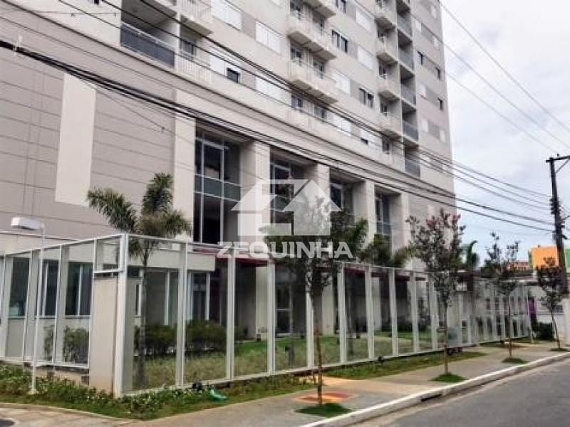 Apartamento à venda com 3 quartos, 74m² - Foto 3