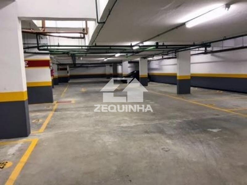 Apartamento à venda com 3 quartos, 74m² - Foto 4
