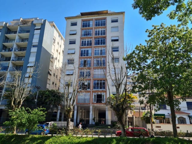 Apartamento à venda, no bairro Centro em Petrópolis