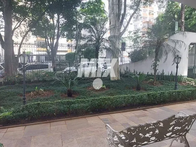 Apartamento 3 quartos e 2 banheiros, à venda, no bairro Moema em São Paulo
