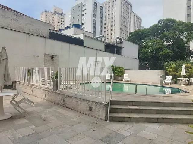 Apartamento 3 quartos e 2 banheiros, à venda, no bairro Moema em São Paulo