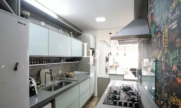 Apartamento, 3 quartos, 220 m² - Foto 1