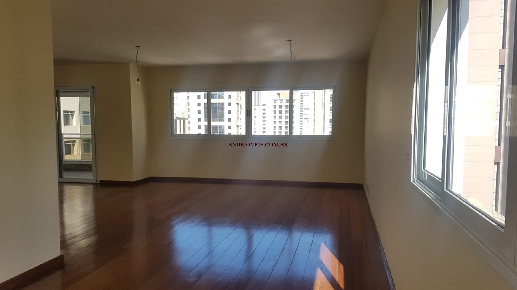 Apartamento, 4 quartos, 270 m² - Foto 2