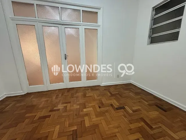 Apartamento 1 quarto e 1 banheiro, para alugar, no bairro Flamengo em Rio de Janeiro