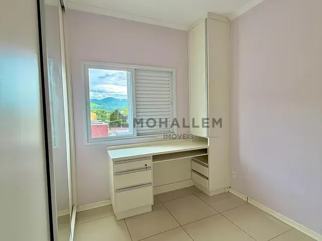 Apartamento com 184m² 3 quartos e 1 banheiro, à venda ou para alugar, no bairro Pinheirinho em Itajubá