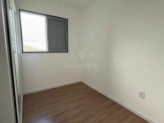 Apartamento 2 quartos e 1 banheiro, para alugar, no bairro Jardins de Florença em Poços de Caldas