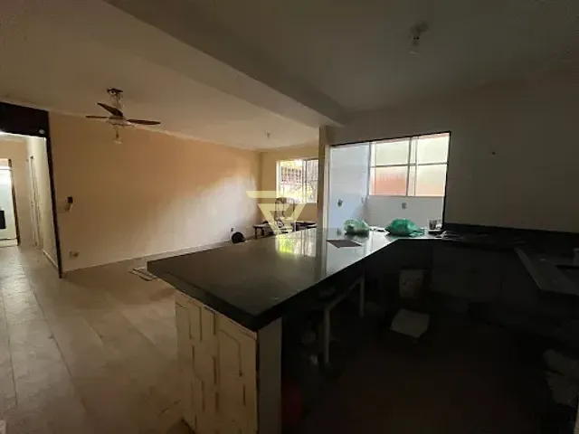 Apartamento 2 quartos e 2 banheiros, à venda, no bairro Independência em Ribeirão Preto