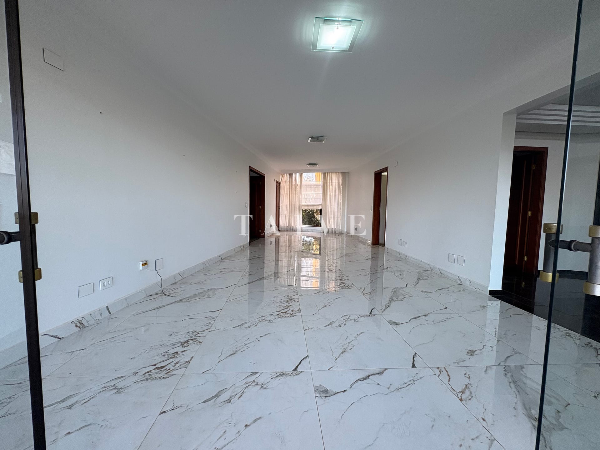 Apartamento, 3 quartos, 298 m² - Foto 2