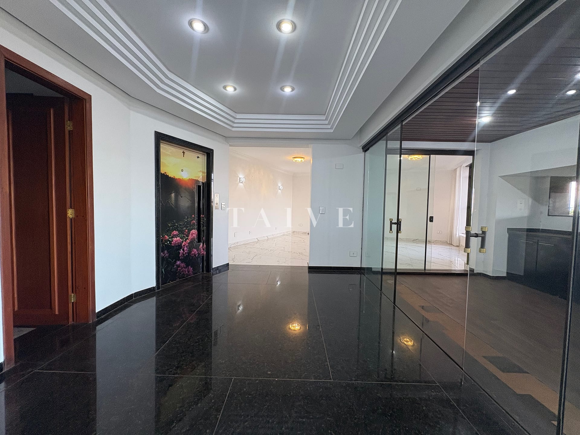 Apartamento, 3 quartos, 298 m² - Foto 1