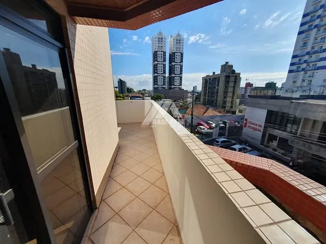 Apartamento 3 quartos e 3 banheiros, à venda, no bairro Centro em Ponta Grossa