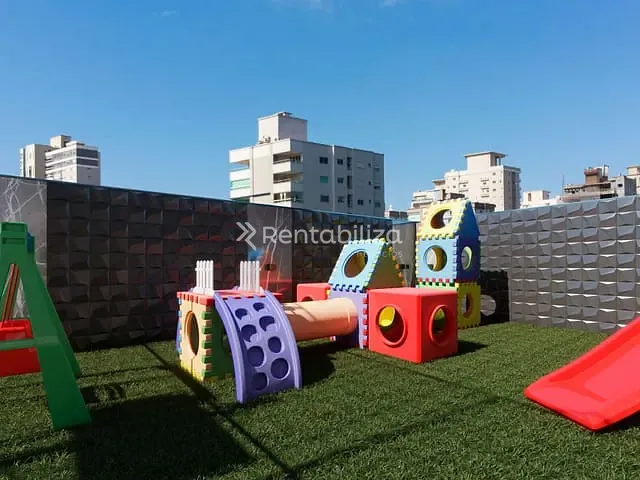 Apartamento 3 quartos e 1 banheiro, à venda, no bairro Meia Praia em Itapema