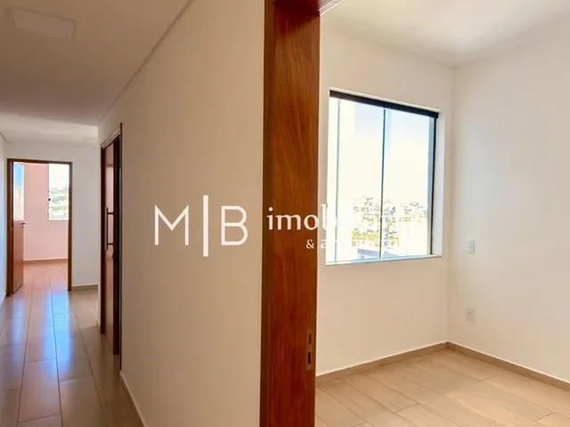 Apartamento 3 quartos e 2 banheiros, à venda ou para alugar, no bairro Residencial Santana em Lavras