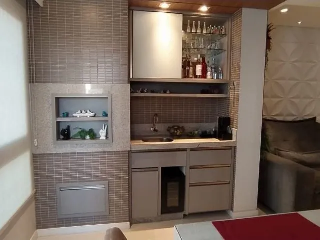 Apartamento com 10m² 3 quartos e 3 banheiros, à venda, no bairro Gleba Palhano em Londrina