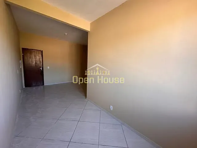 Apartamento 2 quartos e 2 banheiros, para alugar, no bairro Casa de Pedra em Volta Redonda