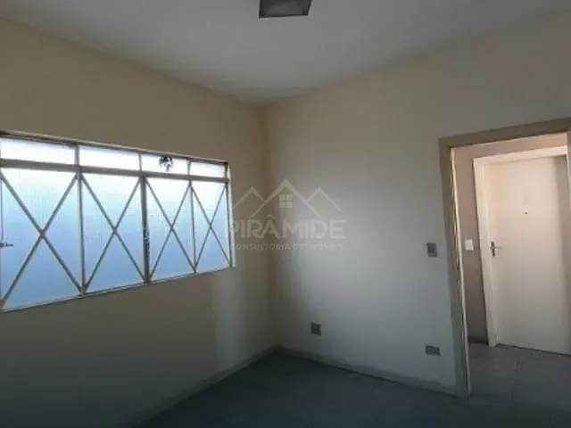 Apartamento 2 quartos e 1 banheiro, para alugar, no bairro Centro em Poços de Caldas
