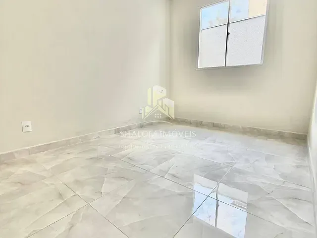 Apartamento 2 quartos e 1 banheiro, à venda, no bairro Liberdade em Santa Luzia