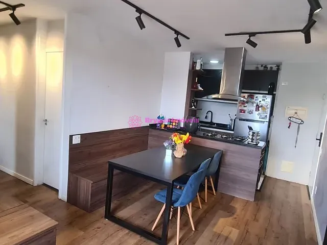 Apartamento com 70m² 2 quartos e 2 banheiros, à venda, no bairro Utinga em Santo André