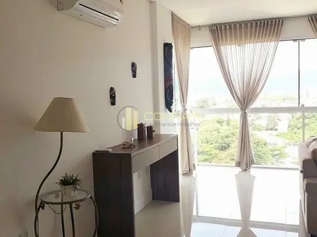 Apartamento com 200m² 3 quartos e 4 banheiros, à venda, no bairro Meia Praia em Itapema