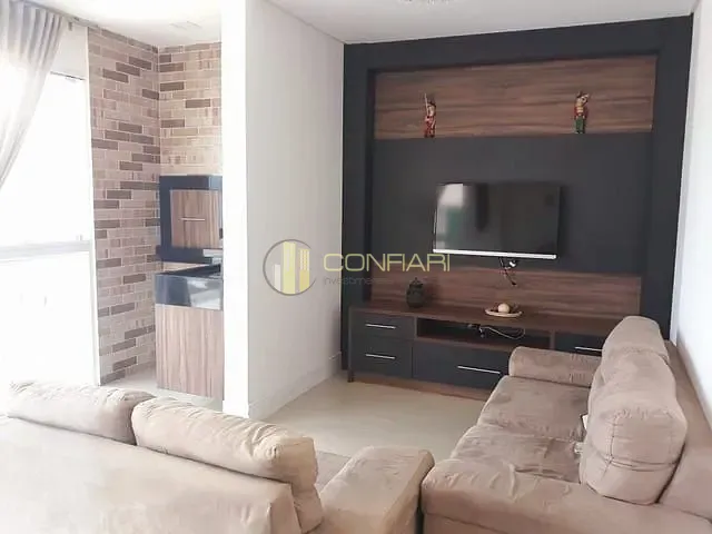 Apartamento com 200m² 3 quartos e 4 banheiros, à venda, no bairro Meia Praia em Itapema