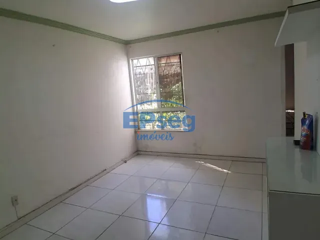 Apartamento 3 quartos e 2 banheiros, à venda, no bairro Pernambués em Salvador