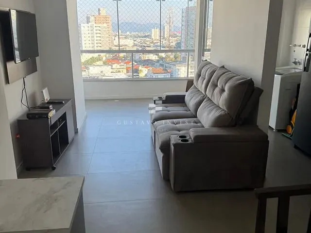 Apartamento 2 quartos e 2 banheiros, à venda, no bairro Vila Operária em Itajaí