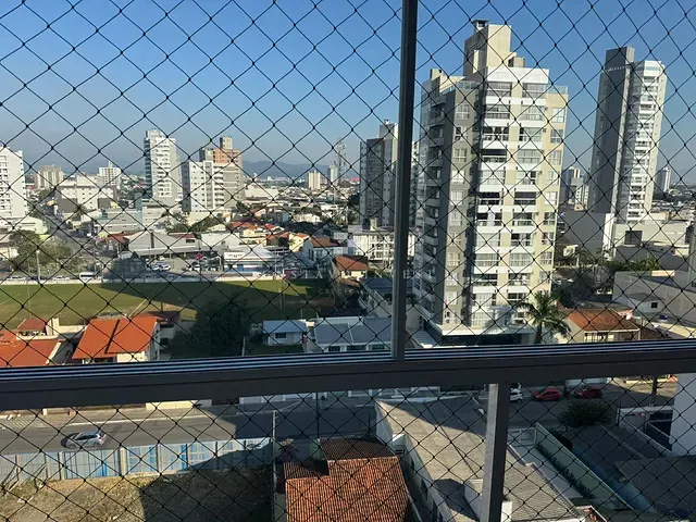 Apartamento 2 quartos e 2 banheiros, à venda, no bairro Vila Operária em Itajaí