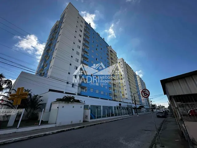 Apartamento com 76m² 2 quartos e 2 banheiros, à venda, no bairro Areias em São José