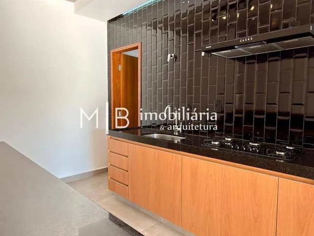 Apartamento 2 quartos e 2 banheiros, para alugar, no bairro Santa Filomena em Lavras