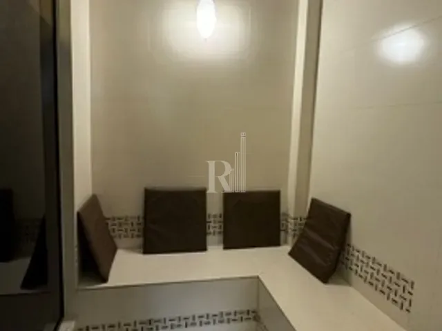 Apartamento com 347m² 4 quartos e 4 banheiros, à venda, no bairro Meia praia em Itapema