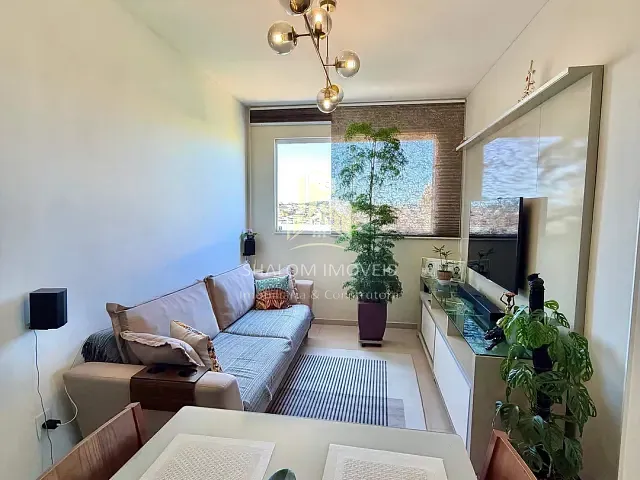 Apartamento 2 quartos e 1 banheiro, à venda, no bairro Parque Xangri-Lá em Contagem