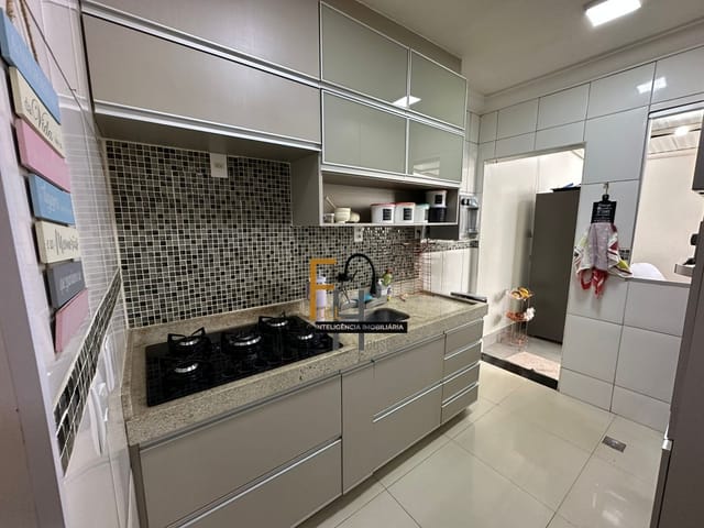 Apartamento 2 quartos e 1 banheiro, à venda, no bairro Solange Parque I em Goiânia