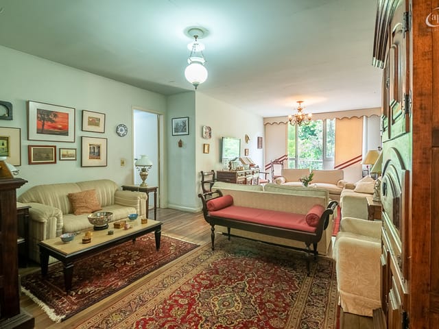 Foto do Apartamento - Rua Santa Clara: VENDO Apartamento, Copacabana, RJ.  Vista privilegiada para o verde! Agende sua visita! | GrupoApi