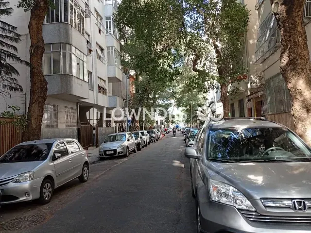 Apartamento 2 quartos e 2 banheiros, para alugar, no bairro Flamengo em Rio de Janeiro