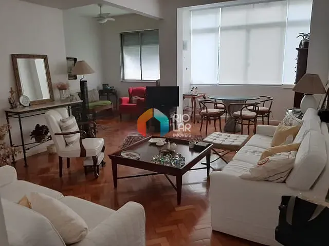 Apartamento com 110m² 3 quartos e 1 banheiro, à venda, no bairro Copacabana em Rio de Janeiro